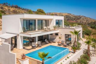 Villa Maxime with Heated Pool - 2