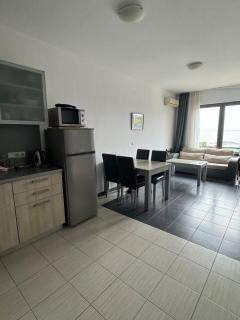 Relaxing apartment - 100 meters from the sea - 1