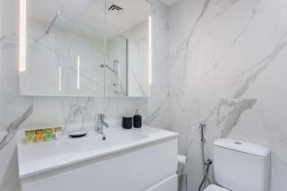 Escan Marina Tower Skyline Studio Elegant Stay - 1