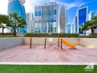Elegant 1B With Stunning Views & Balcony in Business Bay - 3