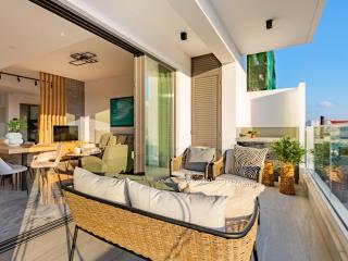 Sanders Olive - Paphos - 7