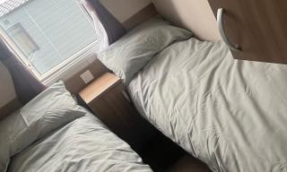 Lucys Pad - Hull - 0