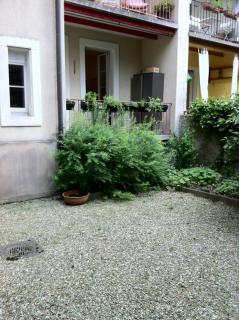 Old city center direct to river Rhine - 5