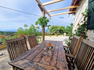 Zafiri House 2 BR Ocean View - 8