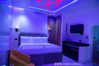 Paradox suites and hotel - 3