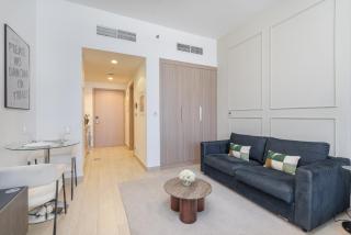 Dubai Studio - Trendy Interiors - City Views - 7