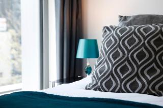 Redhill Queensgate - Modern 1 Bedroom Apartment - 2