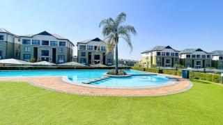 Family Elegant Smart Home - Midrand - 0