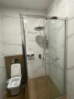 Classic Studio Apartment - Lagos - 8