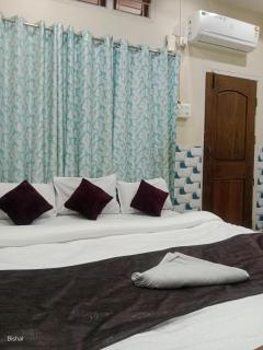 Hotel gayatri - 8