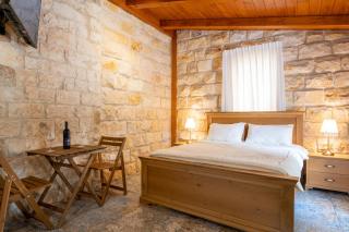 Via Maria Boutique Suites - 8