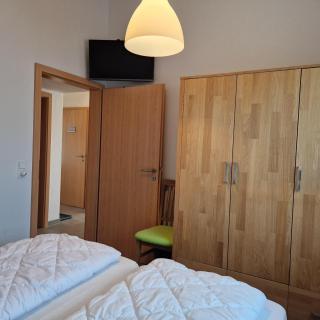 G8 freistehendes Ferienhaus mit Gartenhaus - Butjadingen - 5