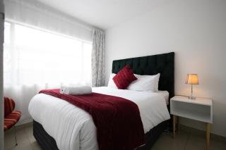 Safi Smart Self-catering Suite 1 - East London - 5