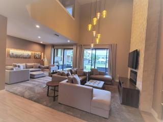 7564 Magic Village 3 suítes com jacuzzi a 6 minutos da Disney - 5