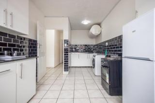 Safi Luxury Apartment 2 - East London - 6