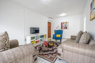 Safi Luxury Apartment 2 - East London - 2