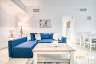 Elegant Two Bedroom in Dubai Marina - Dubai - 2