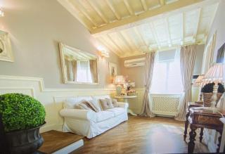 Signoria Suite Elegant With View Palazzo Vecchio - Florence - 3