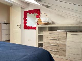 LoriS Central Apartment - Tirana - 4