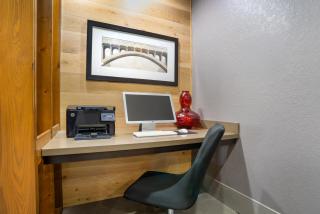 Comfort Inn & Suites - Slidell - 2