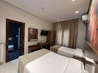 Hostal Atocha Almudena Martín - 1