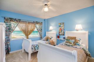 Oceanfront Oasis - 2br2ba Direct Oceanfront! - Satellite Beach - 2