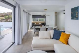 Deep Blue Luxury Villa Theseus - Private Jacuzzi - Sea View - 8