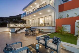 Deep Blue Luxury Villa Theseus - Private Jacuzzi - Sea View - Ligaria - 5