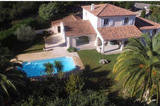 Belle maison familliale à Peymeinade 10 PAX - 9