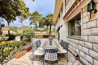 Magnificent residence with swimming pool and garden in Mougins - Mougins - 2