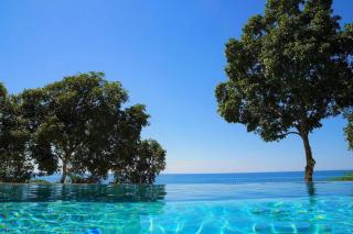 Minerva House - Oceanfront Escape in Treasure Beach 4 bedroom - Treasure Beach - 2