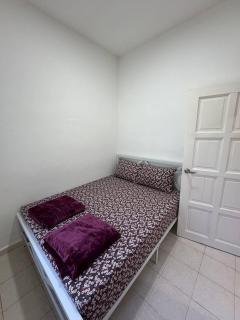 Green Dream Homestay 5 Kubang Kerian USM-HPUSM Wi-Fi & Neflix 3 Aircond Room - 4