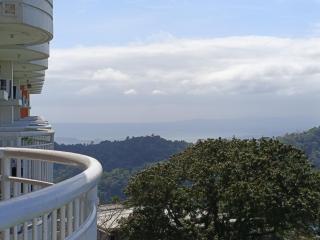 Uncle's Tagaytay Staycation - 2