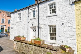 Caldow Cottage, 1 Gordon Place - Kirkcudbright - 0