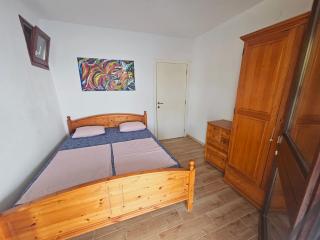 Apartments Larisa - Gdinj - 3