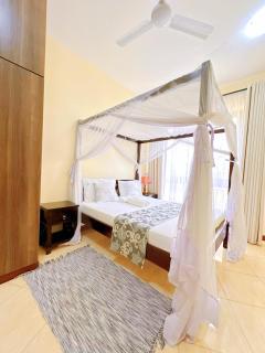 Sea View Apartment in Nyali -2 mins walk to the Beach - 1