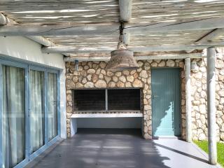 Ten on Orca - Britannia Bay - 0