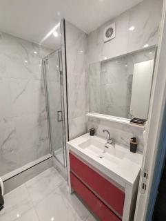 Cozy apartment, 8 guests - Grenoble - 8