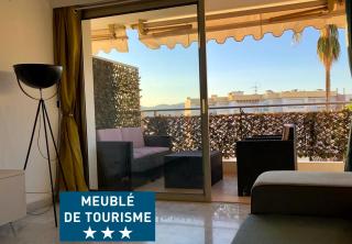 Meublé de tourisme classé 3 étoiles - 2 pièces avec terrasse et parking - Antibes - 0