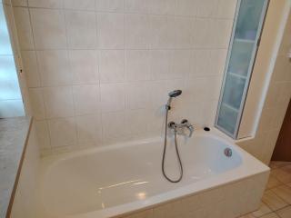 Gemütliche 100 qm Wohnung mit Balkon - 2