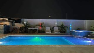 Habitacion con piscina-jacuzzi-lavadora disponible - Juan de Acosta - 1