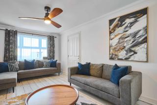 Host & Stay - Honeycomb House - Launceston - 0