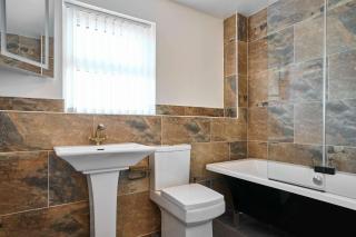 Host & Stay - Honeycomb House - Launceston - 7
