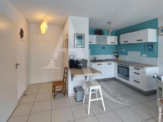 T2 avec terrasse, clim dans le salon, parking a quelques pas des plages - Sète - 5