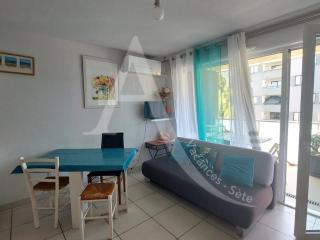 T2 avec terrasse, clim dans le salon, parking a quelques pas des plages - Sète - 2