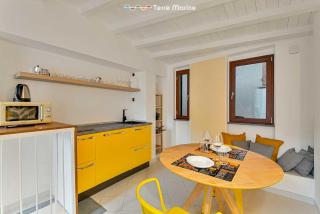 Yellow Lemon Tree, Terre Marine - Manarola - 3