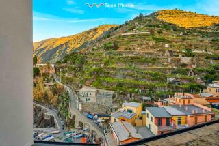Yellow Lemon Tree, Terre Marine - Manarola - 9