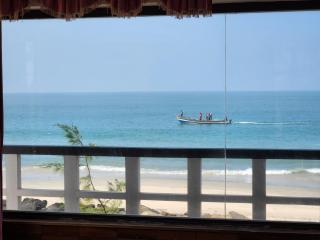 The Waves Beach House Andhakaranazhi - Turavūr - 7