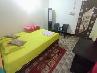 DC GUEST HOUSE, Ganeshguri - Guwahati - 5