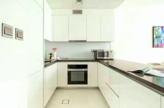 Luxury Waterfront 1BR - Dubai Lagoon Escape - 8